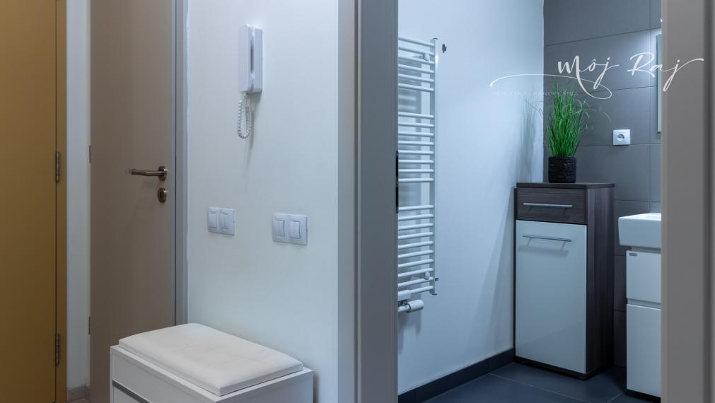 ✨ 2-IZB. BYT S LODŽIOU, GAR. STÁTÍM V REZIDENCII BORY NOVÝ DVOR ✨