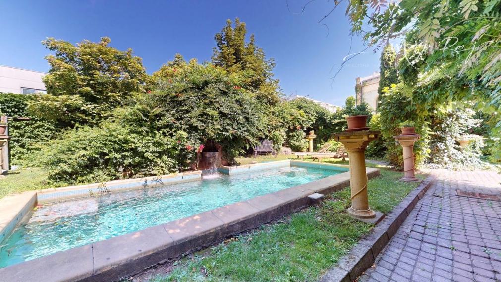 🏨 Na predaj: Reštaurácia, bowling & eventová oáza v srdci Komárna