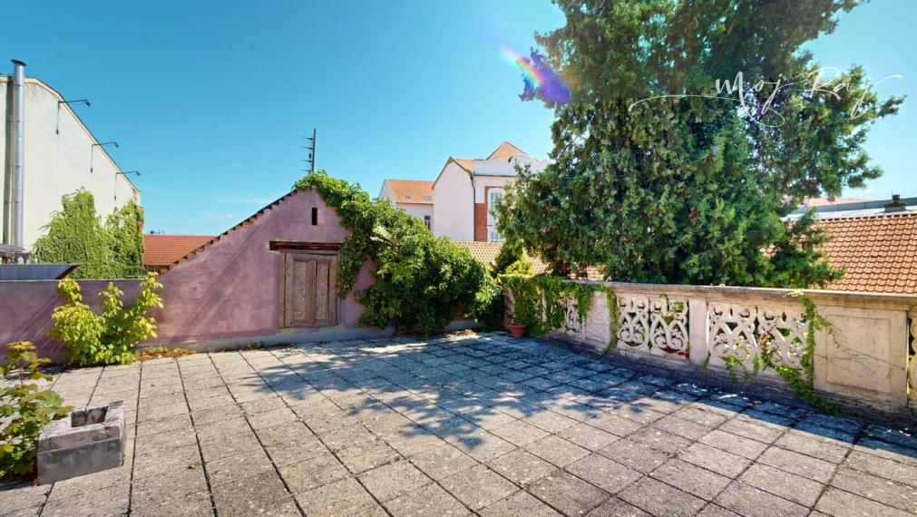 🏨 Na predaj: Reštaurácia, bowling & eventová oáza v srdci Komárna