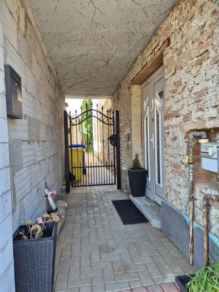 🏡 Na predaj rodinný dom v centre Šenkvíc