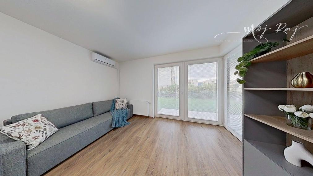 REZERVOVANÉ-✨ Štýlový 2-izbový byt so záhradou v top lokalite Bory Nový Dvor!