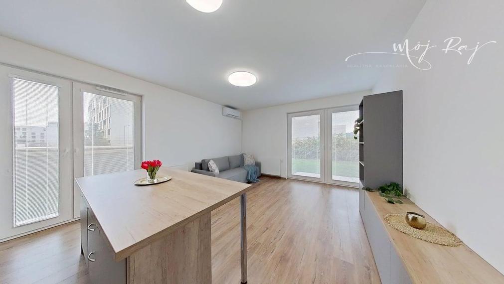 REZERVOVANÉ-✨ Štýlový 2-izbový byt so záhradou v top lokalite Bory Nový Dvor!