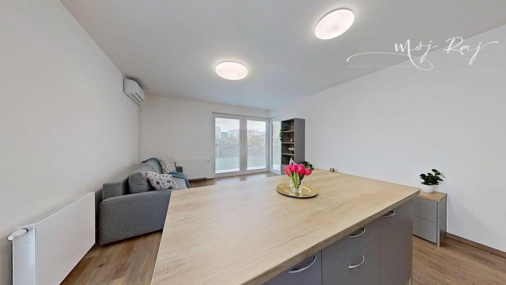 REZERVOVANÉ-✨ Štýlový 2-izbový byt so záhradou v top lokalite Bory Nový Dvor!