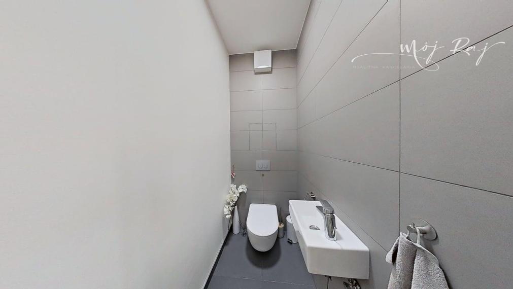 REZERVOVANÉ -✨ 2-IZB. BYT S LODŽIOU, V REZIDENCII BORY NOVÝ DVOR ✨