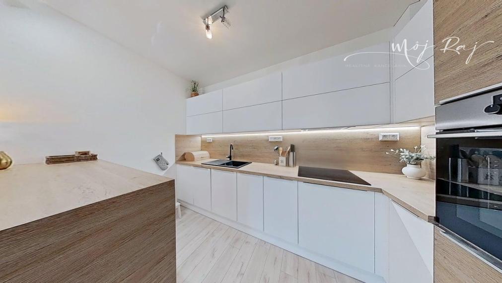 REZERVOVANÉ -✨ 2-IZB. BYT S LODŽIOU, V REZIDENCII BORY NOVÝ DVOR ✨