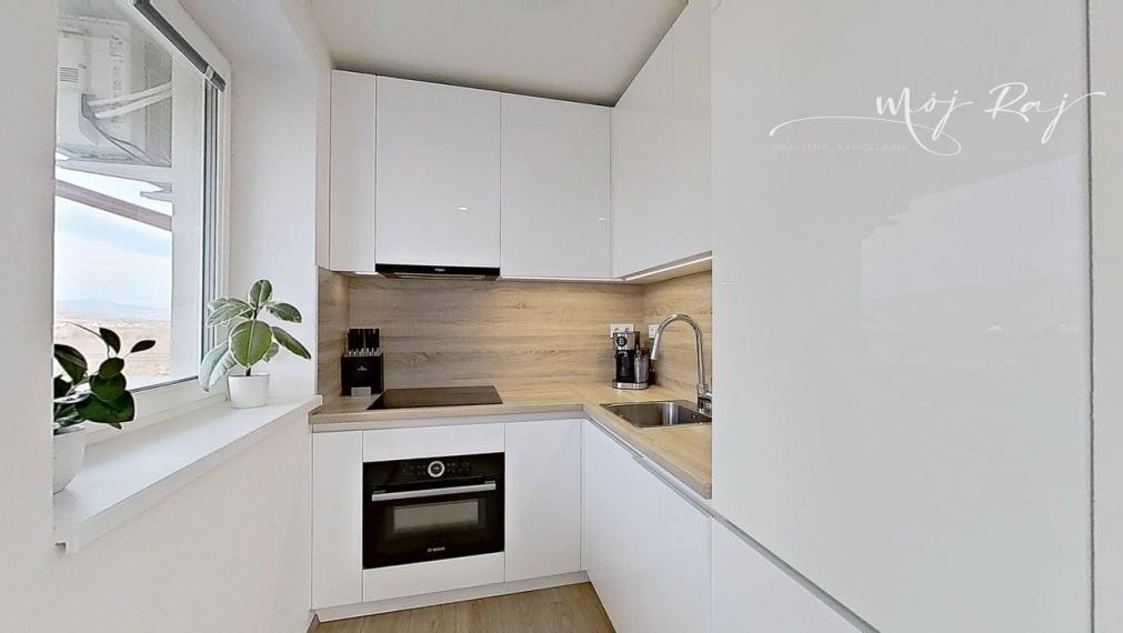 ✨ Nadštandardný 2-izbový byt s výhľadom na Karpaty – Muškátová ul., Pezinok ✨