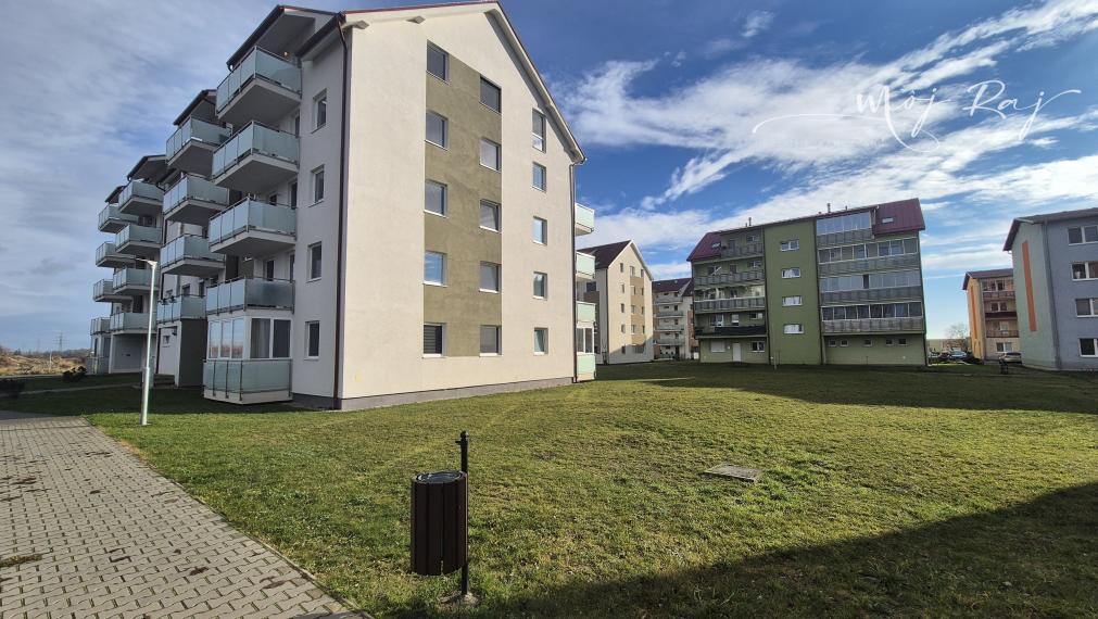 ✨ Nadštandardný 2-izbový byt s výhľadom na Karpaty – Muškátová ul., Pezinok ✨