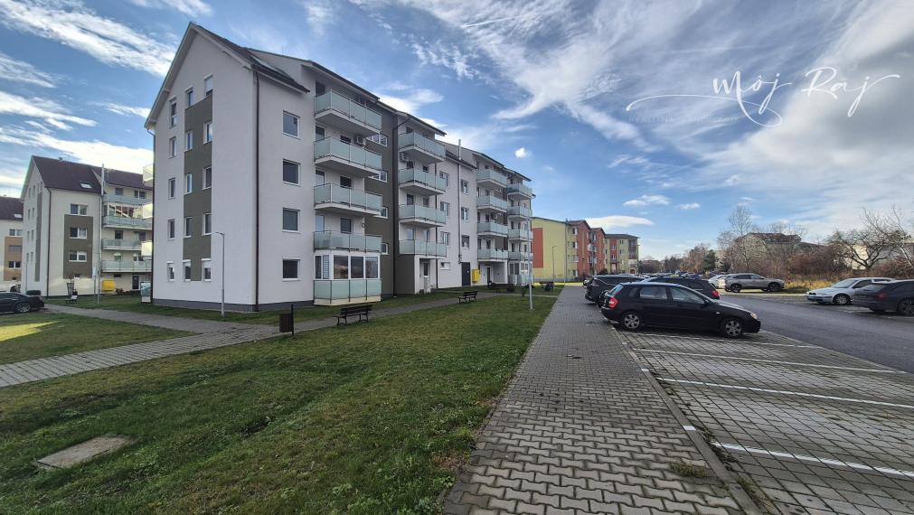 ✨ Nadštandardný 2-izbový byt s výhľadom na Karpaty – Muškátová ul., Pezinok ✨