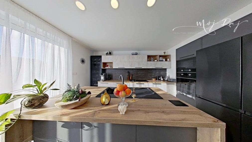 💎Nízkoenergetický 3-iz. RD s 8 árovým pozemkom