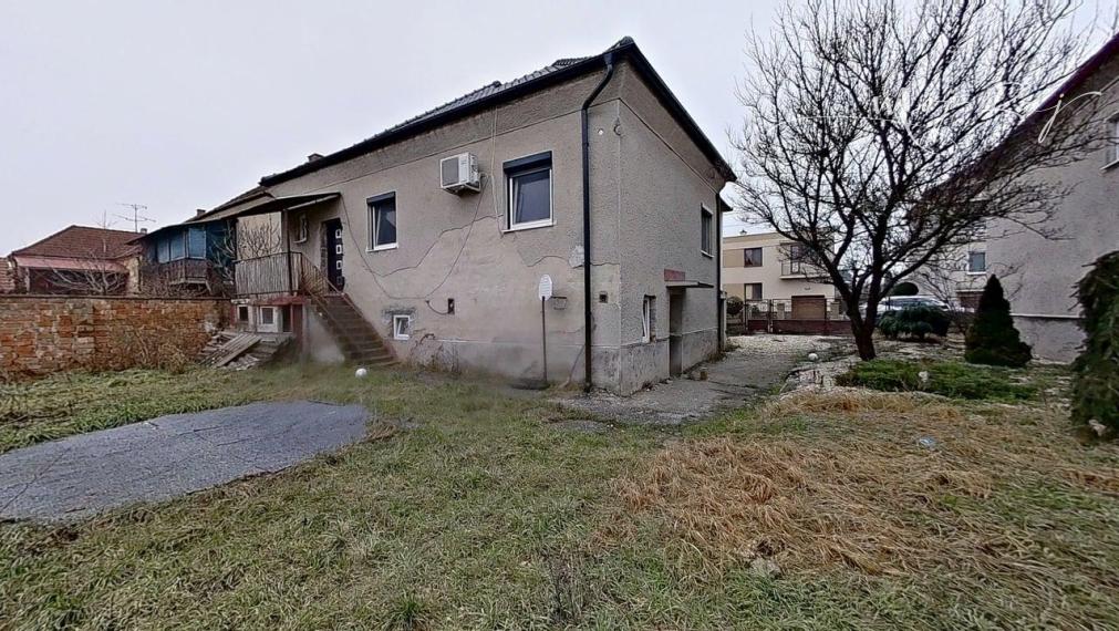🏡 RD po čiastočnej rek. (10 min od Nových Zámkov)
