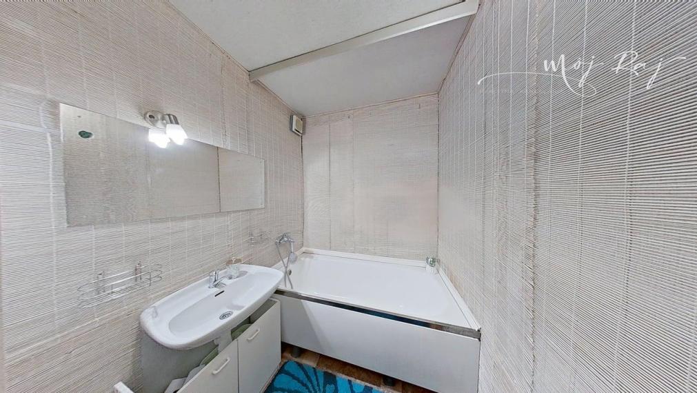 🏡 Veľký, svetlý 2-izbový byt s lodžiou a balkónom