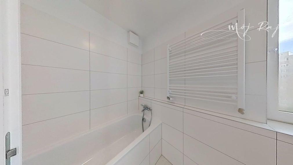 🏡 Dizajnový a veľmi útulný 2-izb. byt v novostavbe s lodžiou a gar. státím