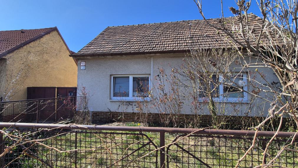 ✨ Rodinný dom s veľkým pozemkom v srdci Pezinka – Bernolákova ul. ✨