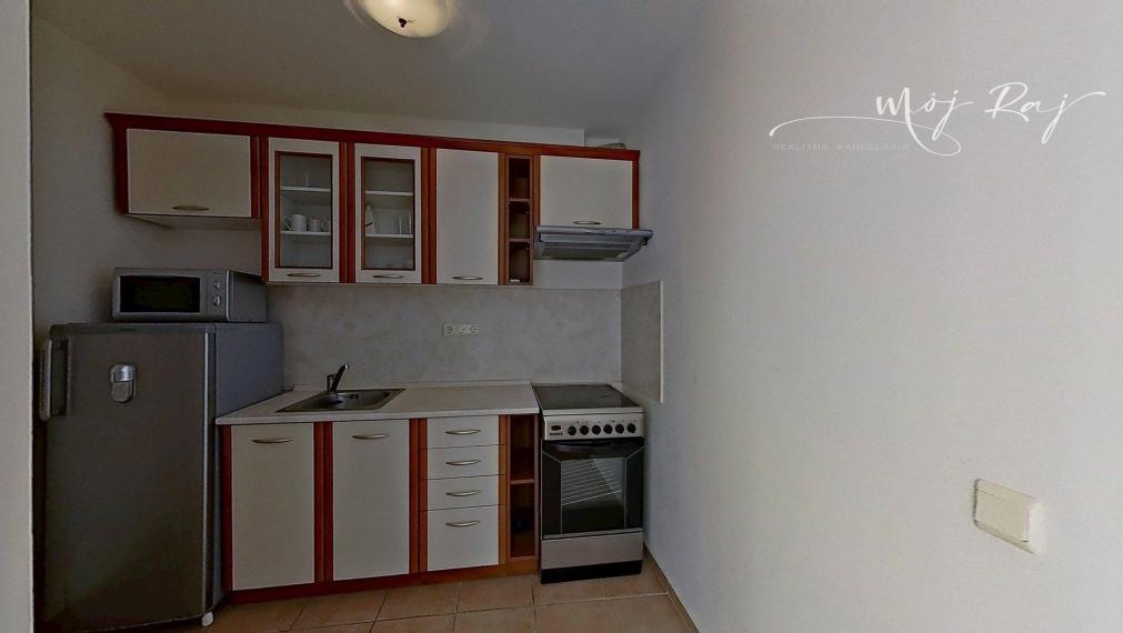 🏖️ 2-izb. apartmán s terasou – Crown Fort Club, Grand Resort, Sveti Vlas, Bulharsko