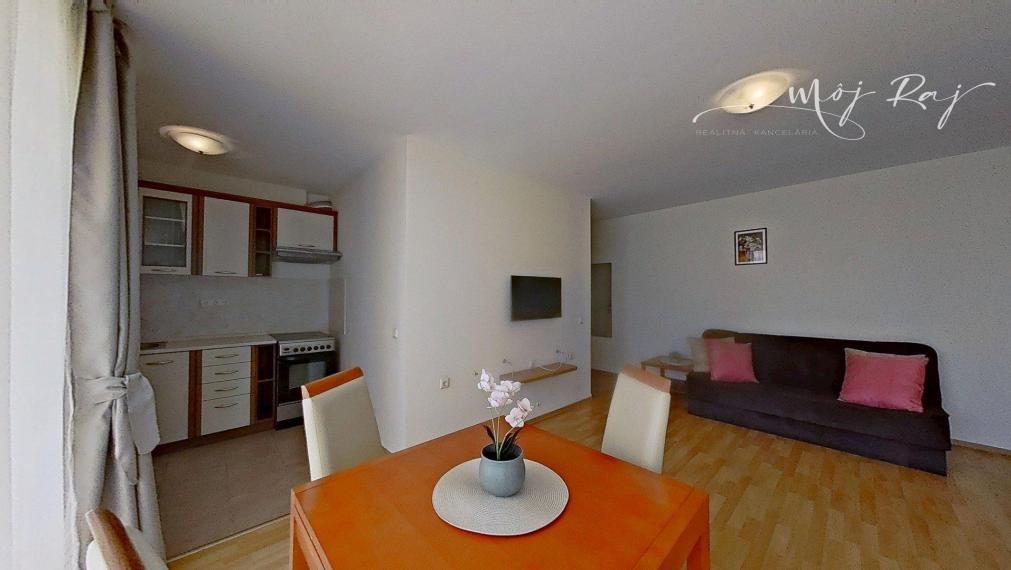 🏖️ 2-izb. apartmán s terasou – Crown Fort Club, Grand Resort, Sveti Vlas, Bulharsko