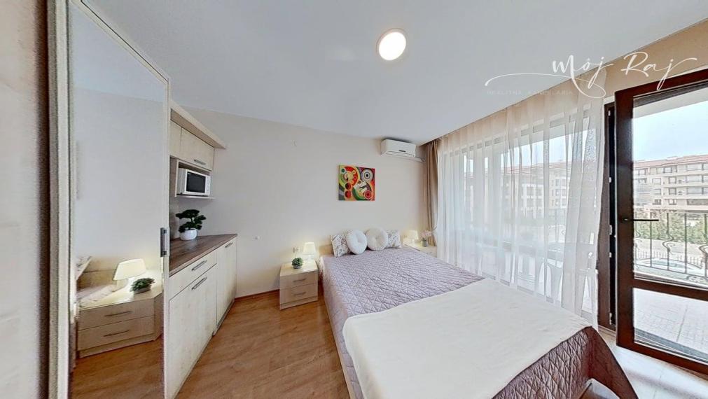 🏖️ Hotelový apartmán s balkónom – 4⭐ Premier Fort Beach, Sveti Vlas (budova B1)