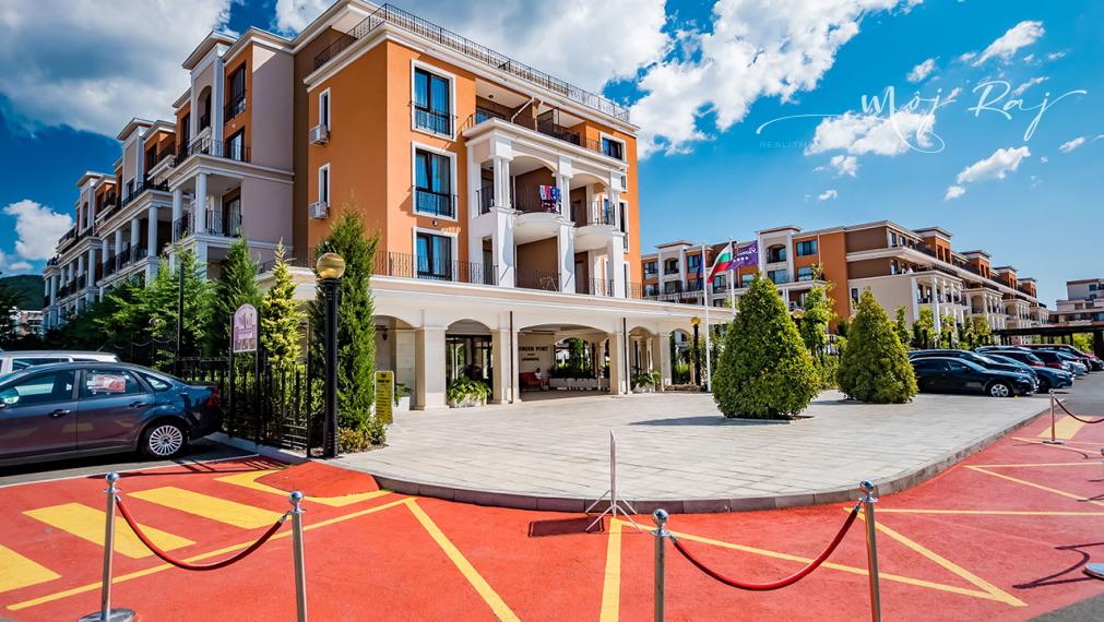 🏖️ Hotelový apartmán s balkónom – 4⭐ Premier Fort Beach, Sveti Vlas (budova B1)