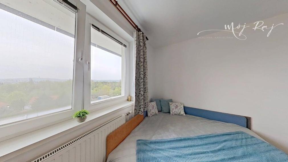 🏡 Veľký svetlý 3-izb. byt s 2 balkónmi a park. miestom