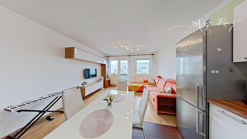 🏡 Veľký svetlý 3-izb. byt s 2 balkónmi a park. miestom