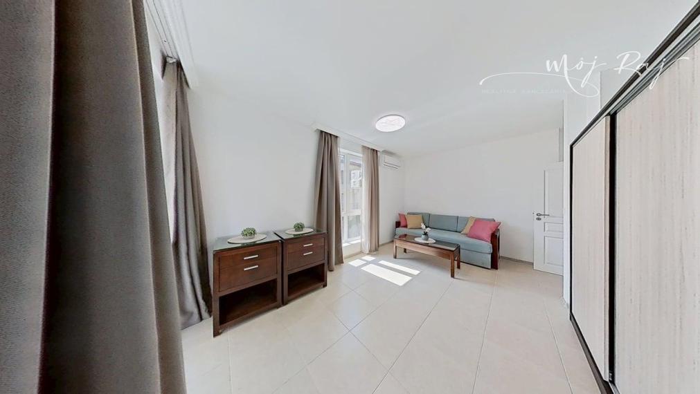 🌊 Elegantný 2-izb. apartmán priamo pri pláži – Ravda, Bulharsko