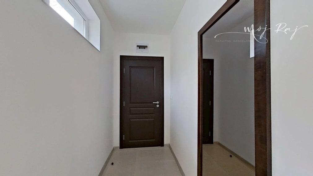 🌊 Elegantný 2-izb. apartmán priamo pri pláži – Ravda, Bulharsko