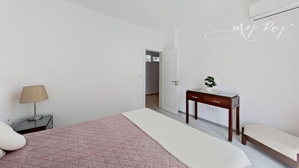 🌊 Elegantný 2-izb. apartmán priamo pri pláži – Ravda, Bulharsko