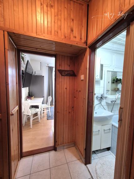🏡 Útulný 1-izbový byt s dvomi balkónmi a výhľadom do prírody – Nižná, Orava 🌲