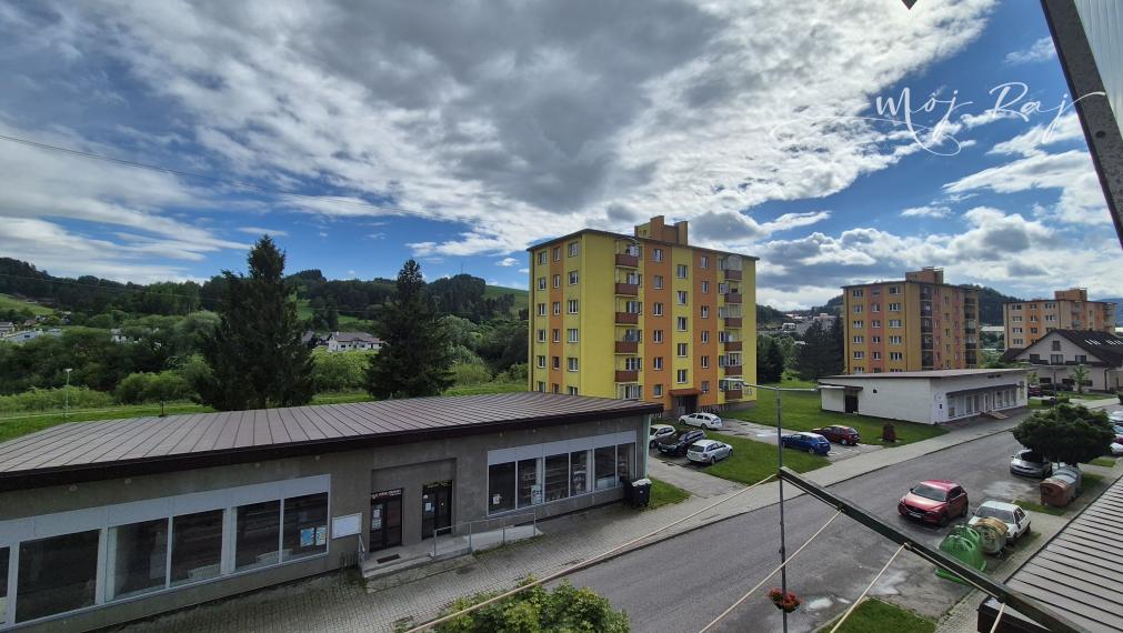 🏡 Útulný 1-izbový byt s dvomi balkónmi a výhľadom do prírody – Nižná, Orava 🌲