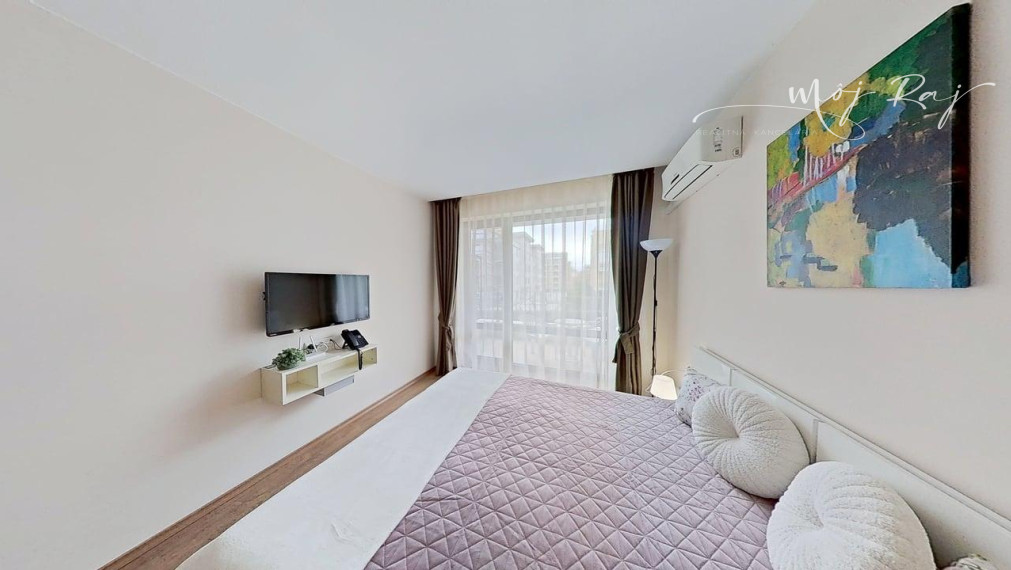 🏖️ Hotelový apartmán s balkónom – 4⭐ Premier Fort Beach, Sveti Vlas (budova B1)