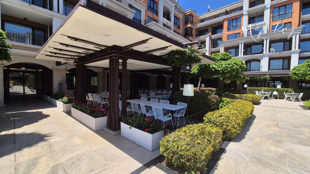 🏖️ Hotelový apartmán s balkónom – 4⭐ Premier Fort Beach, Sveti Vlas (budova B1)