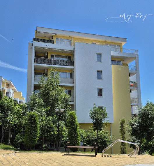 🏖️ 2-izb. apartmán s terasou – Crown Fort Club, Grand Resort, Sveti Vlas, Bulharsko