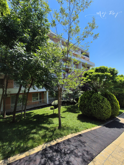 🏖️ Apartmán s terasou – Crown Fort Club, Grand Resort, Sveti Vlas, Bulharsko