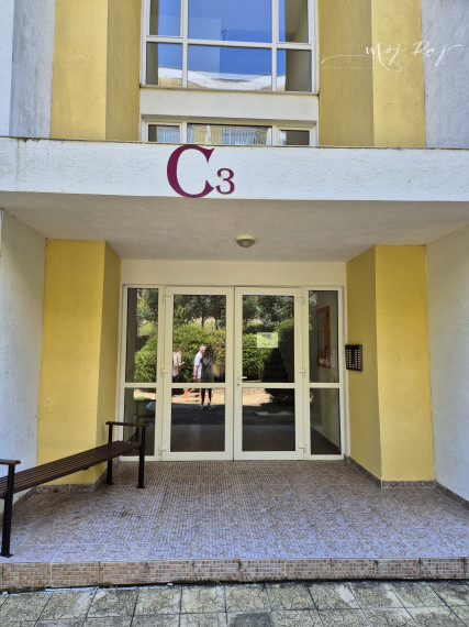 🏖️ Apartmán s terasou – Crown Fort Club, Grand Resort, Sveti Vlas, Bulharsko