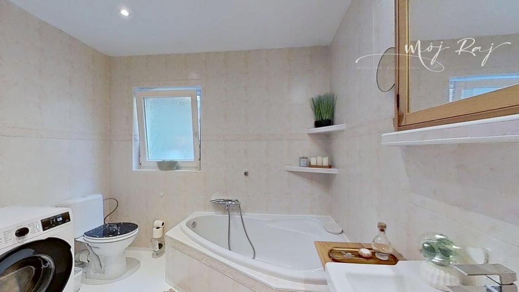 🏡 Na prenájom rodinný dom v centre Šenkvíc