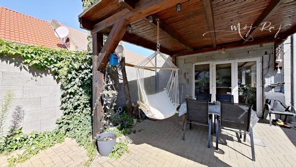 🏡 Na prenájom rodinný dom v centre Šenkvíc
