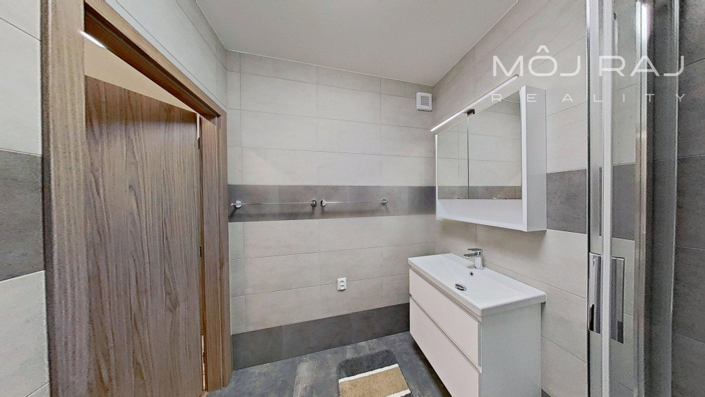 🏡2-IZB. BYT S BALKÓNOM A KLIMATIZÁCIOU | VELTLÍNSKA – MUŠKÁT