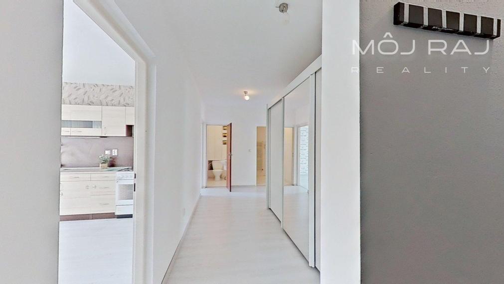🏡 PRIESTRANNÝ 4-IZB. BYT S 2 LODŽIAMI NA MUŠKÁTE