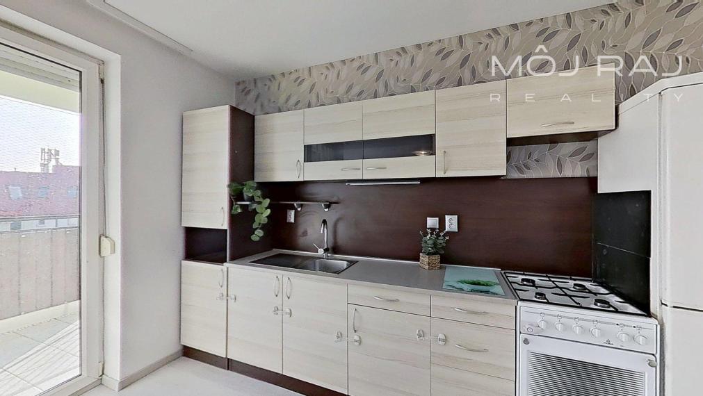 🏡 PRIESTRANNÝ 4-IZB. BYT S 2 LODŽIAMI NA MUŠKÁTE