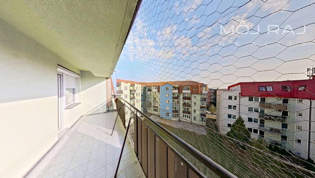 🏡 PRIESTRANNÝ 4-IZB. BYT S 2 LODŽIAMI NA MUŠKÁTE