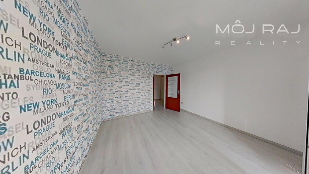 🏡 PRIESTRANNÝ 4-IZB. BYT S 2 LODŽIAMI NA MUŠKÁTE