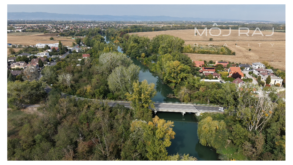 🌳 INVESTIČNÁ PRÍLEŽITOSŤ – STAVEBNÝ POZEMOK 2 205 m² | ZÁLESIE – DOMKY