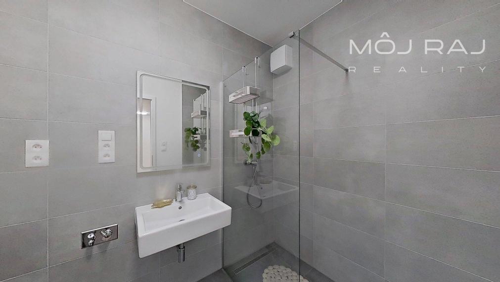 🏡 MODERNÝ 2-IZB. BYT S VEĽKOU LODŽIOU A PARKOVANÍM V GARÁŽI | BORY PROMENÁDA – BRATISLAVA