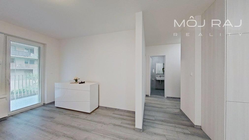 🏡 MODERNÝ 2-IZB. BYT S VEĽKOU LODŽIOU A PARKOVANÍM V GARÁŽI | BORY PROMENÁDA – BRATISLAVA