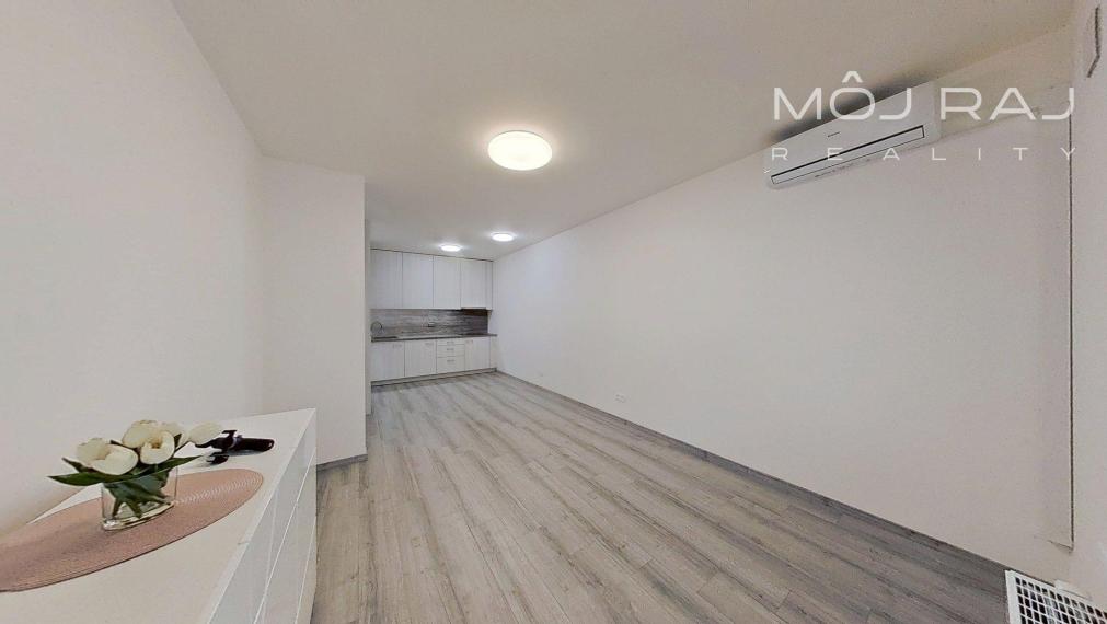 🏡 MODERNÝ 2-IZB. BYT S VEĽKOU LODŽIOU A PARKOVANÍM V GARÁŽI | BORY PROMENÁDA – BRATISLAVA