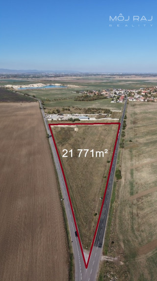 🏗️ INVESTIČNÁ PRÍLEŽITOSŤ | POZEMOK NA PRIEMYSELNÝ AREÁL A OBČIANSKU VYBAVENOSŤ – ČAKANY, 25 MINÚT OD BRATISLAVY
