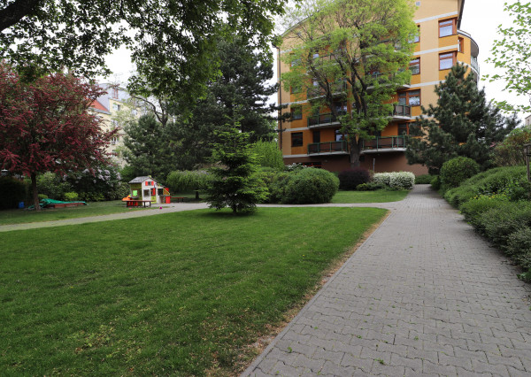 🏡Nadštandardný veľkometrážny📏 4-izbový Byt na Nivách📍 s Parkovaním🅿️