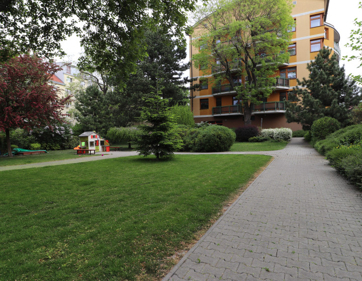 🏡Nadštandardný veľkometrážny📏 4-izbový Byt na Nivách📍 s Parkovaním🅿️