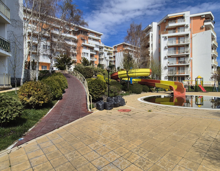 🏖️ Štúdio s terasou – Crown Fort Club, Grand Resort, Sveti Vlas, Bulharsko